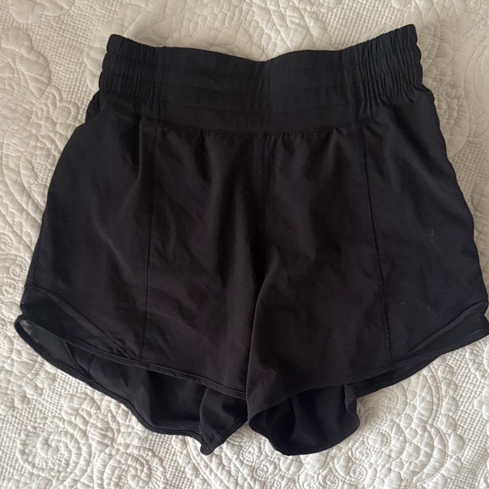 Hotty Hot High-Rise Lined Short 2.5"